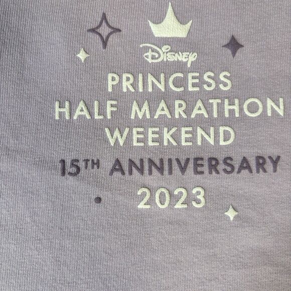 Disney Parks 2023 runDisney Princess Half Marathon Weekend Spirit Jersey XL NWT - Picture 4 of 10